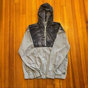 new balance windbreaker